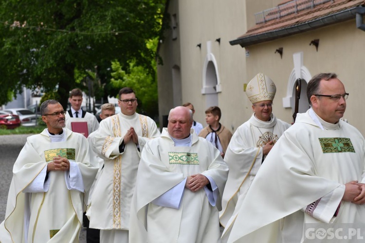 W Zielonej Górze trwają święcenia diakonatu