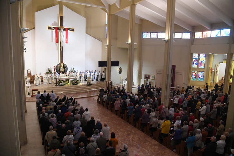 Odpust w sanktuarium Matki Bożej Fatimskiej na gdańskiej Żabiance