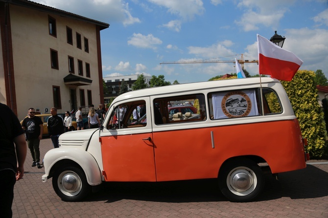 Urok klasycznej motoryzacji