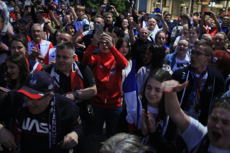 Grupa Azoty ZAKSA Kędzierzyn-Koźle mistrzem Polski! Powitanie w domu
