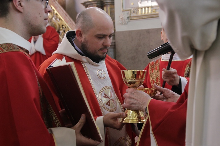 Święcenia franciszkanina