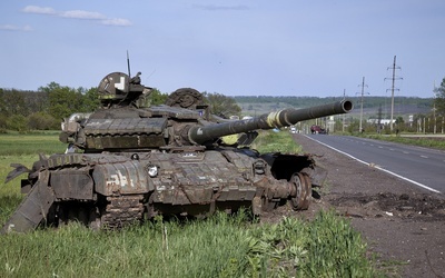 Ukraina: siły rosyjskie próbują się przedrzeć w stronę Słowiańska