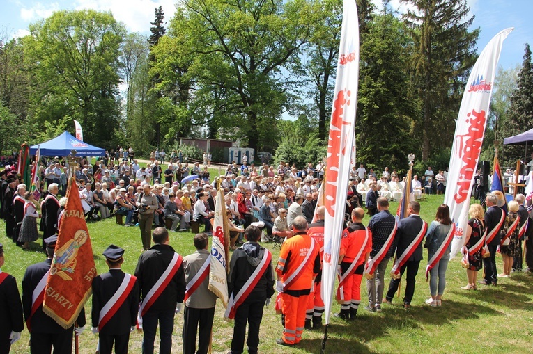 Przez pracę świadczyć o miłości Boga i bliźniego