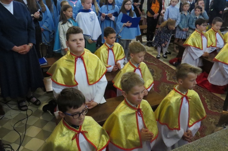 Błogosławieństwo ministrantów w Limanowej