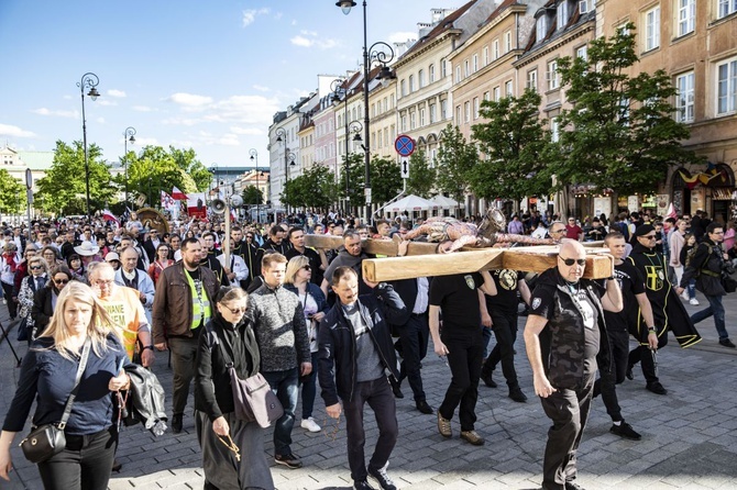 Wielka procesja różańcowa. Za Polskę