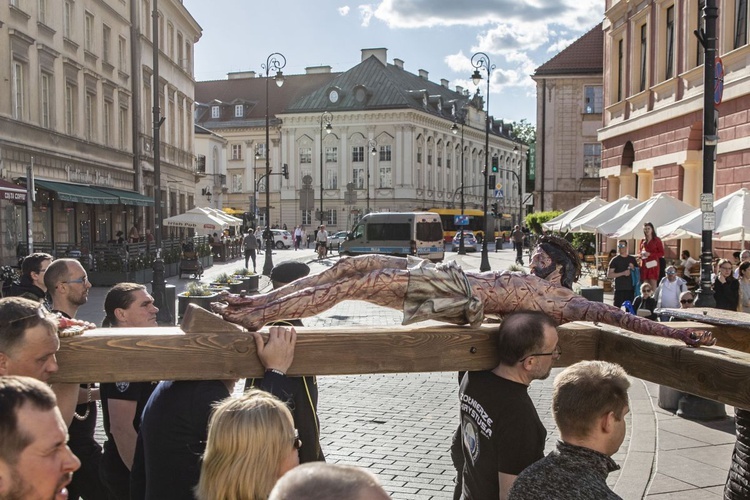 Wielka procesja różańcowa. Za Polskę