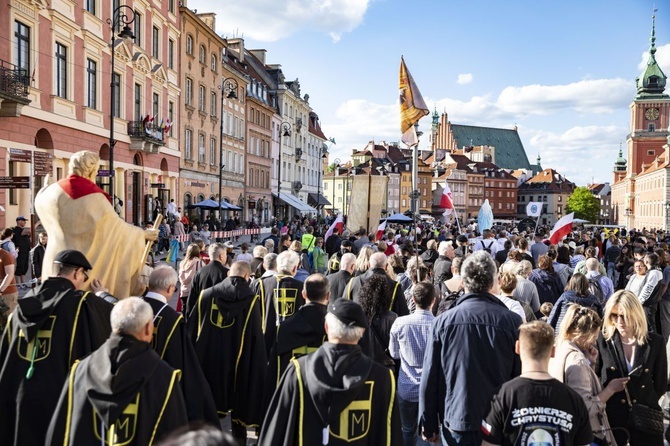 Wielka procesja różańcowa. Za Polskę