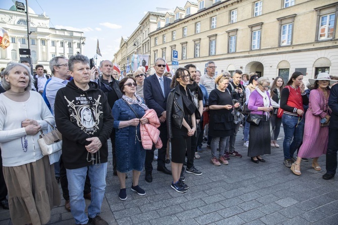 Wielka procesja różańcowa. Za Polskę