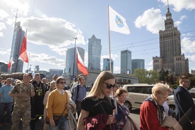 Wielka procesja różańcowa. Za Polskę