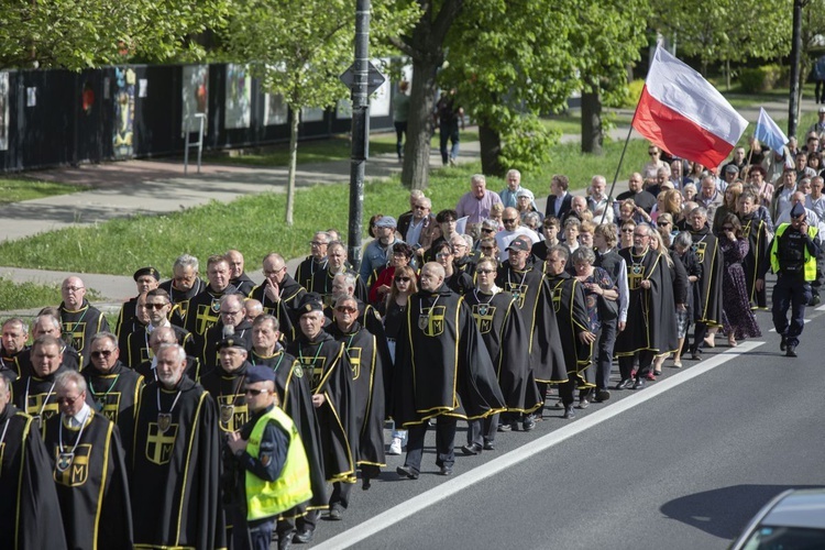 Wielka procesja różańcowa. Za Polskę