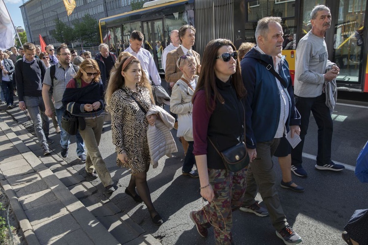 Wielka procesja różańcowa. Za Polskę