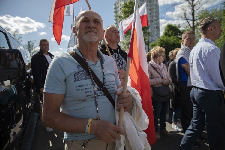 Wielka procesja różańcowa. Za Polskę