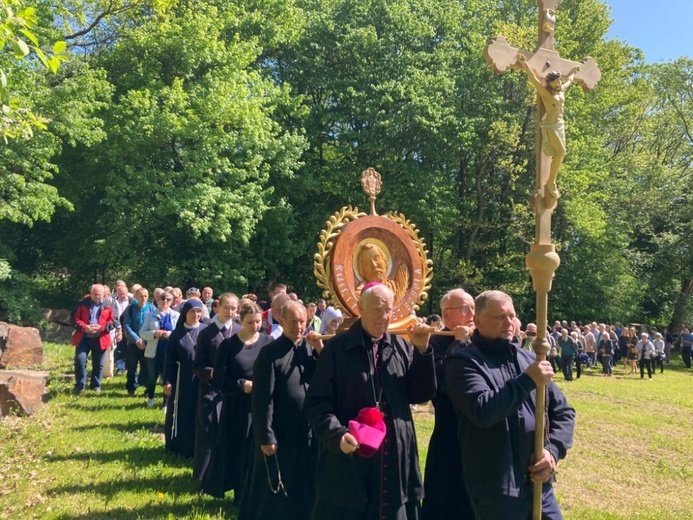 Obchody wspomnienia św. Andrzeja Boboli w Strachocinie