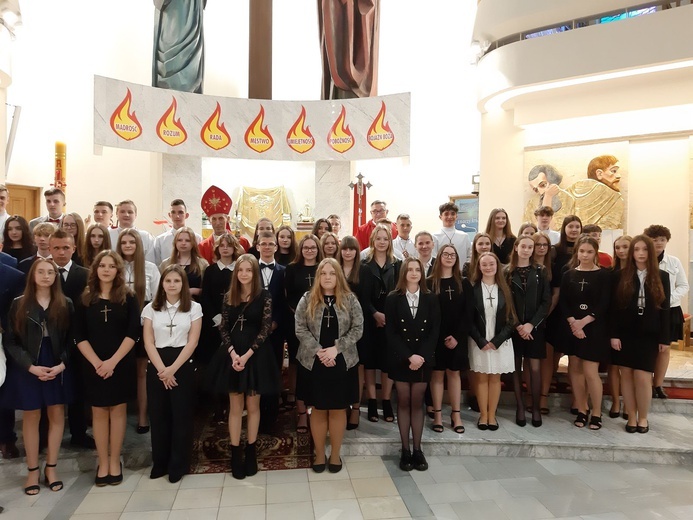 Bierzmowanie w Moszczenicy 2022