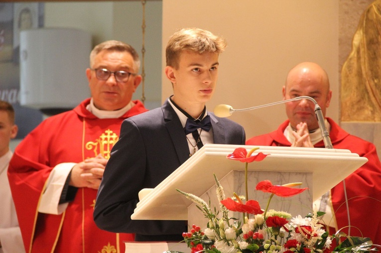 Bierzmowanie w Moszczenicy 2022