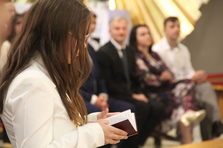 Bierzmowanie w Moszczenicy 2022