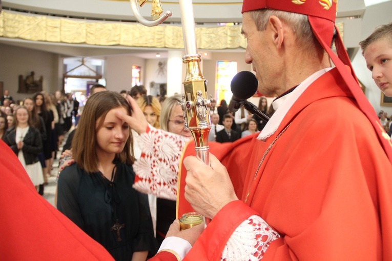 Bierzmowanie w Moszczenicy 2022