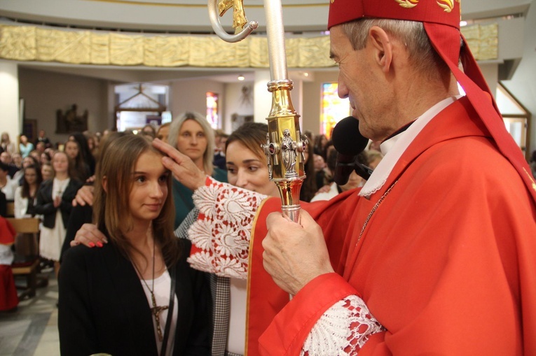 Bierzmowanie w Moszczenicy 2022