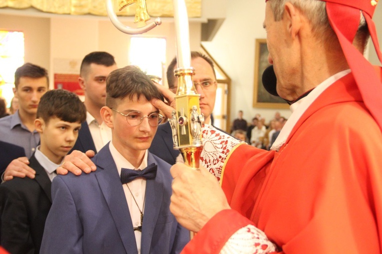 Bierzmowanie w Moszczenicy 2022