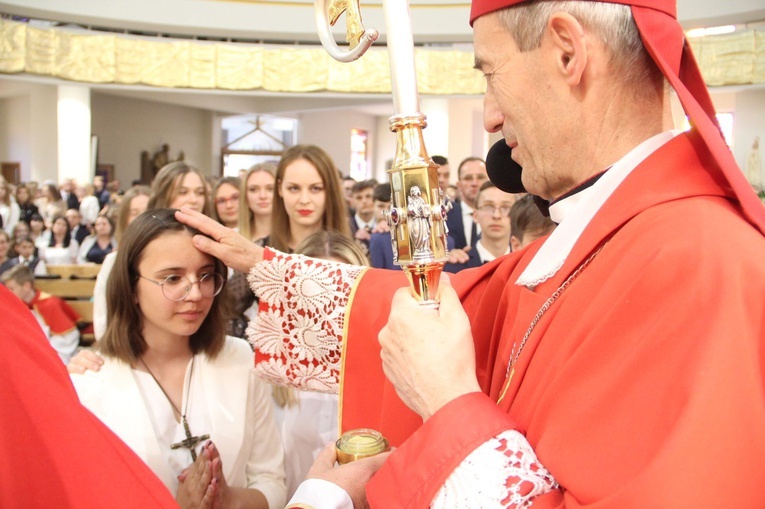 Bierzmowanie w Moszczenicy 2022