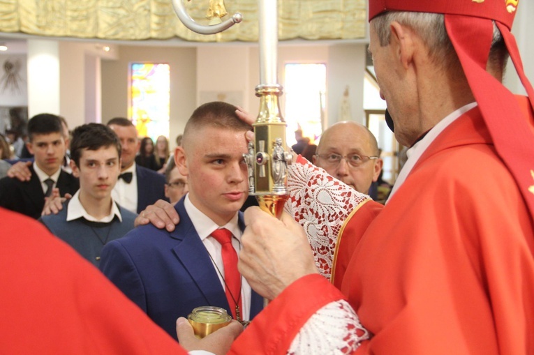 Bierzmowanie w Moszczenicy 2022