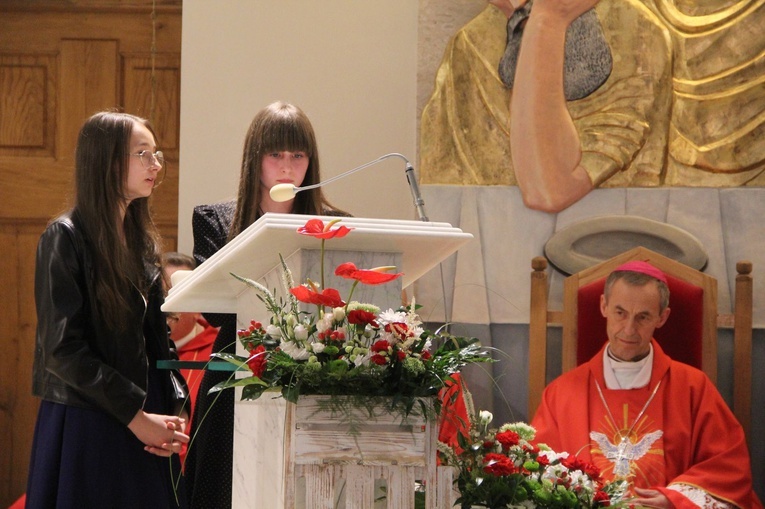 Bierzmowanie w Moszczenicy 2022