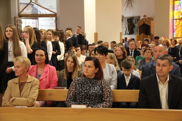 Bierzmowanie w Moszczenicy 2022