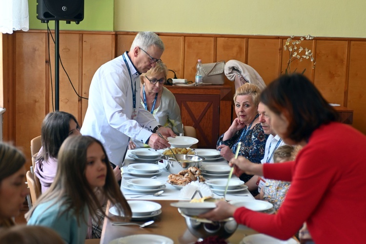 Diecezjalny Dzień Wspólnoty w Bardzie