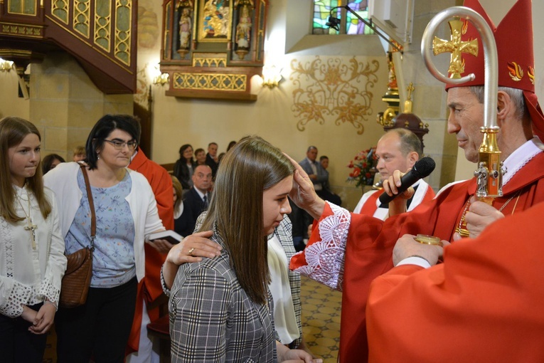 Bierzmowanie w Łużnej 2022