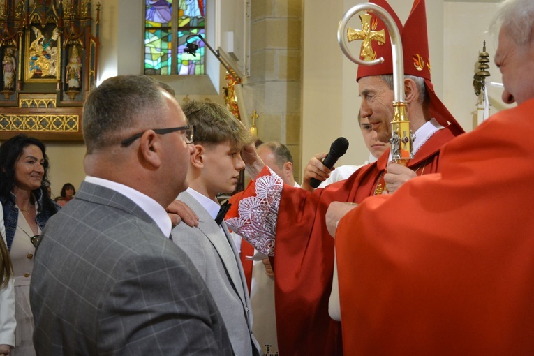 Bierzmowanie w Łużnej 2022