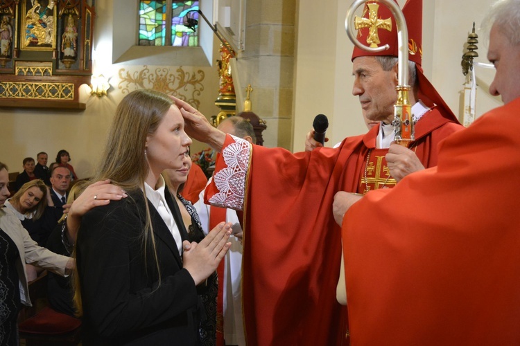 Bierzmowanie w Łużnej 2022