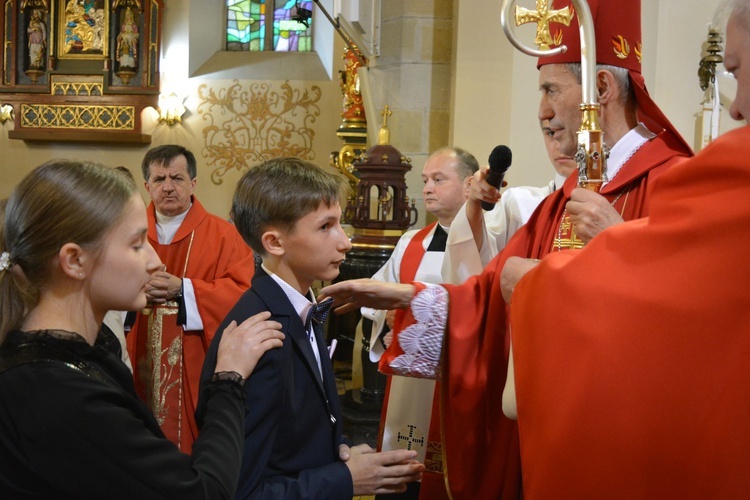 Bierzmowanie w Łużnej 2022