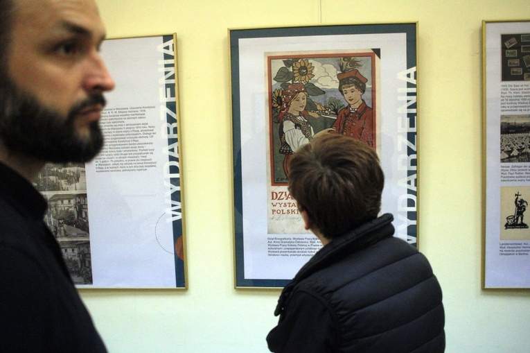 Historia w pocztówkach zapisana