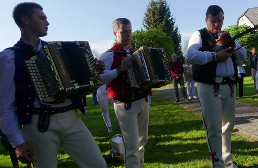 Dziękczynny koncert "Małego Haśnika" z Żabnicy dla Matki Bożej w Leśnej
