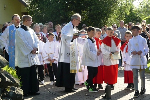 Dziękczynny koncert "Małego Haśnika" z Żabnicy dla Matki Bożej w Leśnej