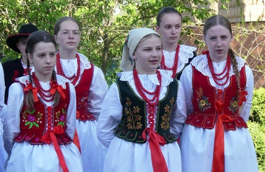 Dziękczynny koncert "Małego Haśnika" z Żabnicy dla Matki Bożej w Leśnej