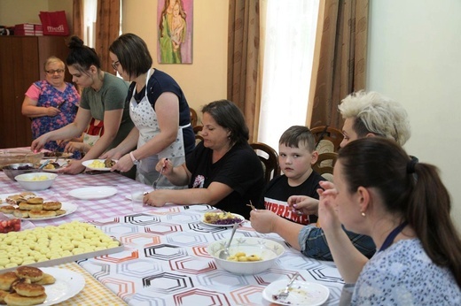 Polsko-ukraińskie warsztaty kulinarne z Fundacją Pomocy Dzieciom w Żywcu