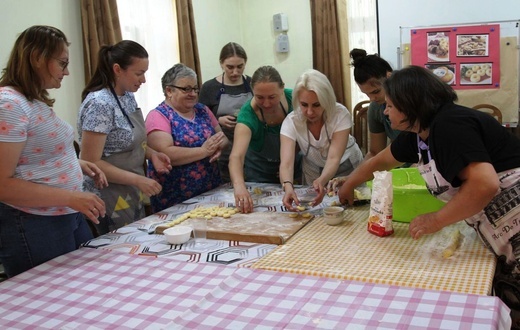 Polsko-ukraińskie warsztaty kulinarne z Fundacją Pomocy Dzieciom w Żywcu