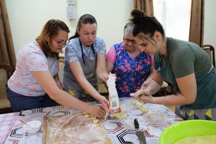 Polsko-ukraińskie warsztaty kulinarne z Fundacją Pomocy Dzieciom w Żywcu