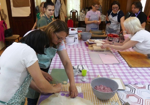 Polsko-ukraińskie warsztaty kulinarne z Fundacją Pomocy Dzieciom w Żywcu