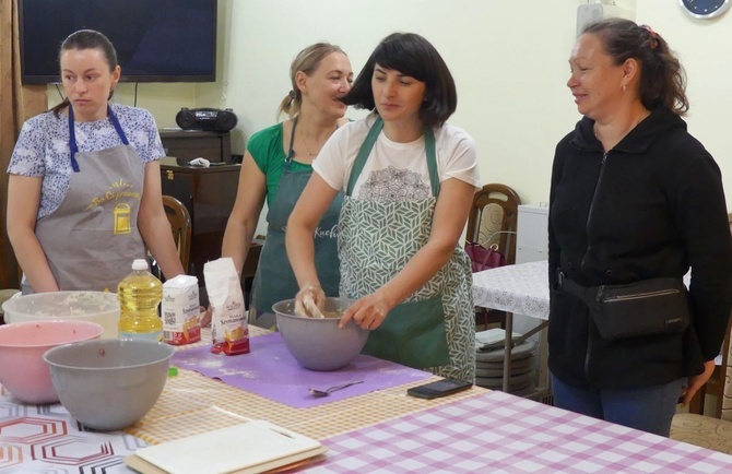 Polsko-ukraińskie warsztaty kulinarne z Fundacją Pomocy Dzieciom w Żywcu