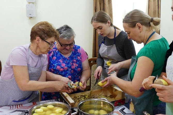 Polsko-ukraińskie warsztaty kulinarne z Fundacją Pomocy Dzieciom w Żywcu