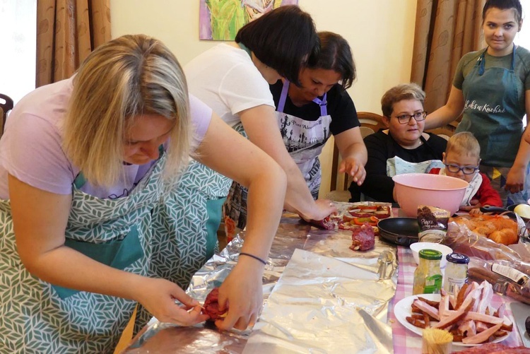 Polsko-ukraińskie warsztaty kulinarne z Fundacją Pomocy Dzieciom w Żywcu