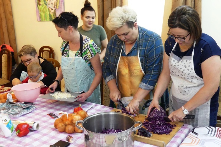 Polsko-ukraińskie warsztaty kulinarne z Fundacją Pomocy Dzieciom w Żywcu