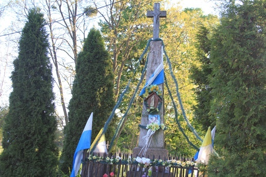 Cieśle (parafia Bodzanów)