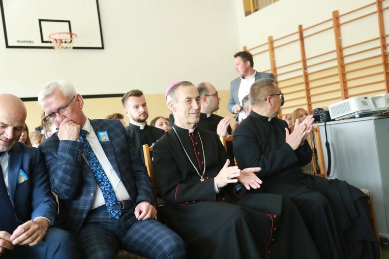 Rozstrzygnięcie papieskiego konkursu w Zabawie