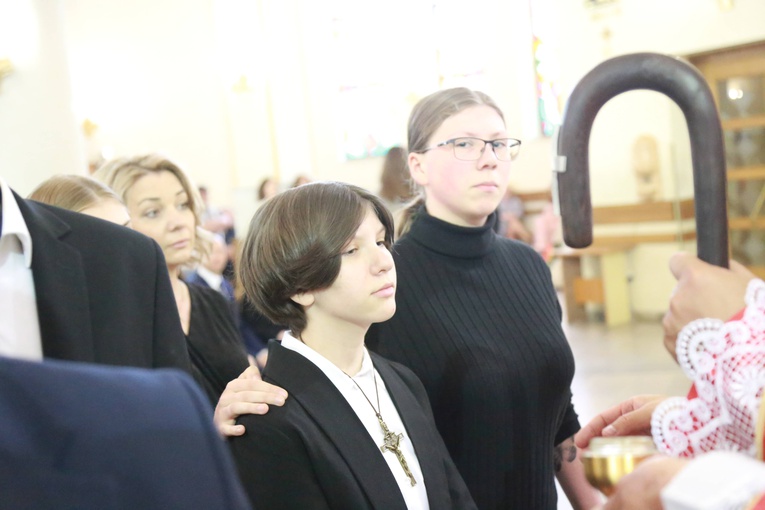 Bierzmowanie w par. MB Anielskiej w Dębicy