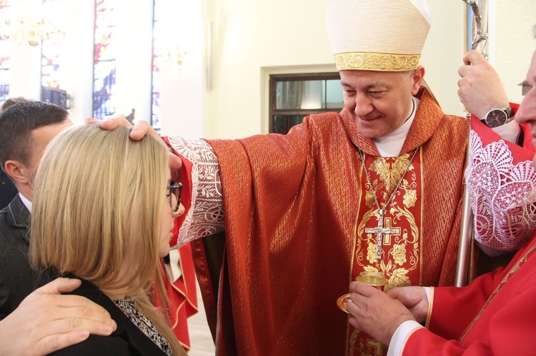 Bierzmowanie u Matki Bożej Fatimskiej w Tarnowie, cz. 1