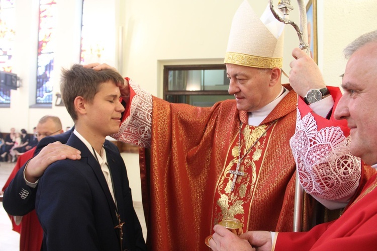 Bierzmowanie u Matki Bożej Fatimskiej w Tarnowie, cz. 1