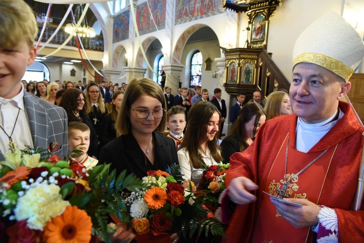 Bierzmowanie w Mędrzechowie